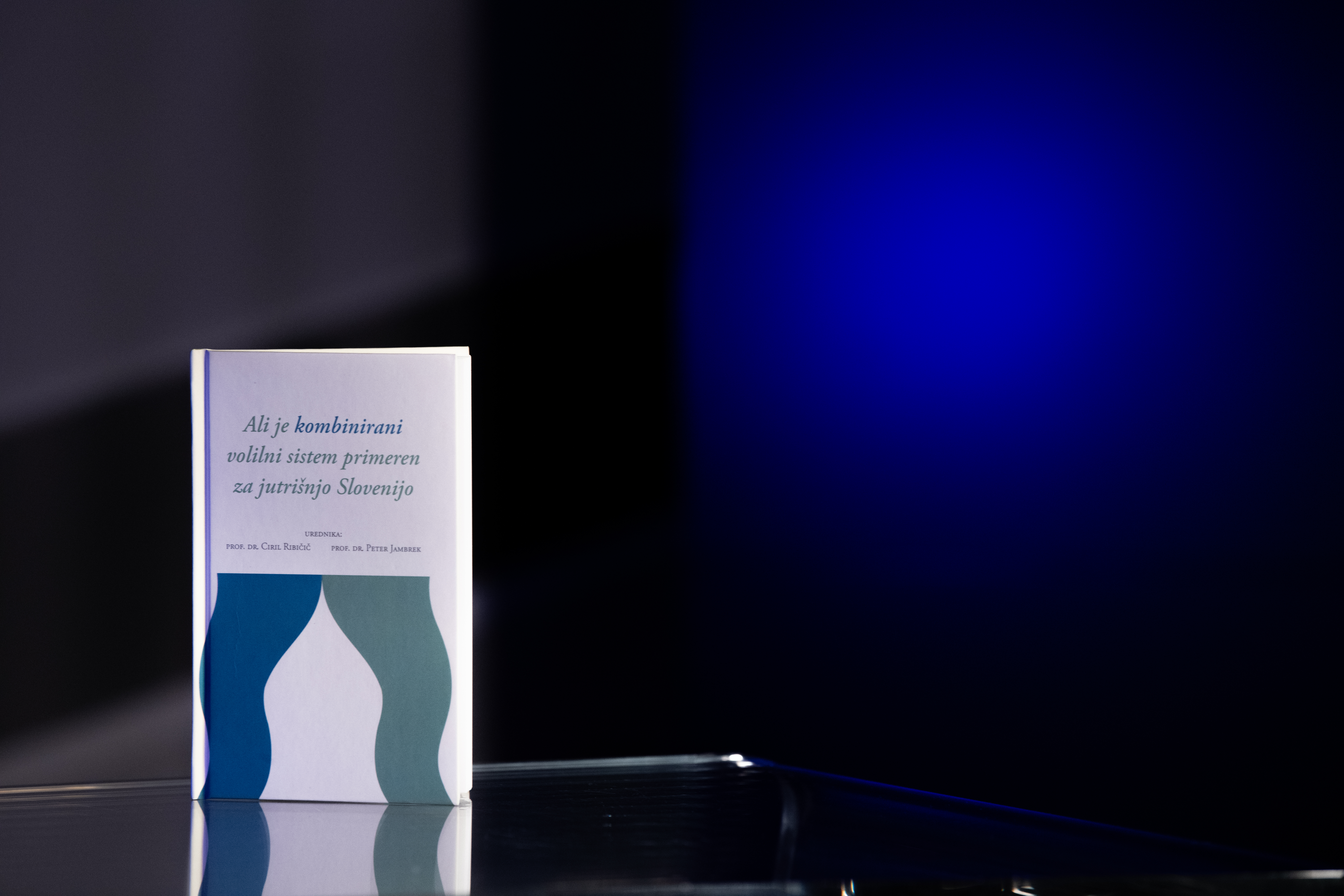 Ali je kombinirani volilni sistem primeren za jutrišnjo Slovenijo