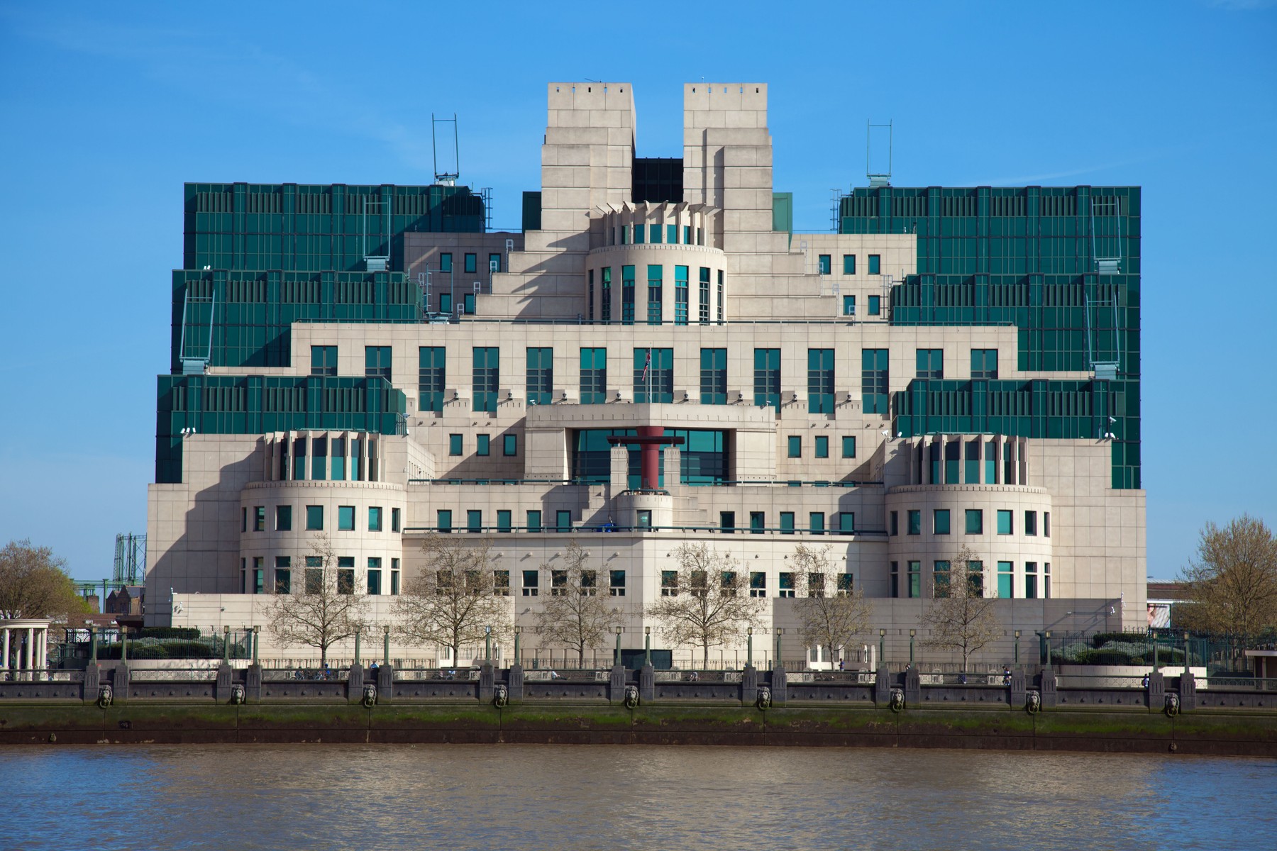 Sedež britanske zunanje obveščevalne agencije MI6 v Londonu