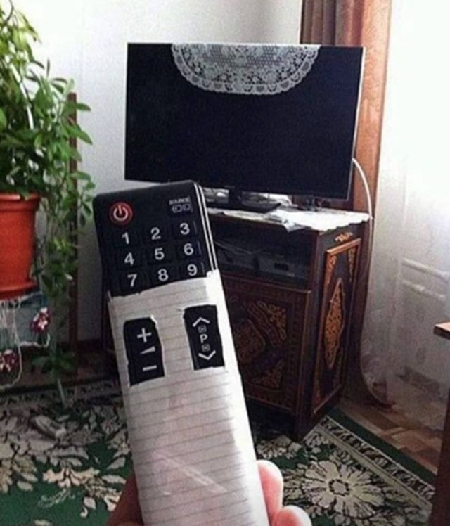 Televizija pri babici