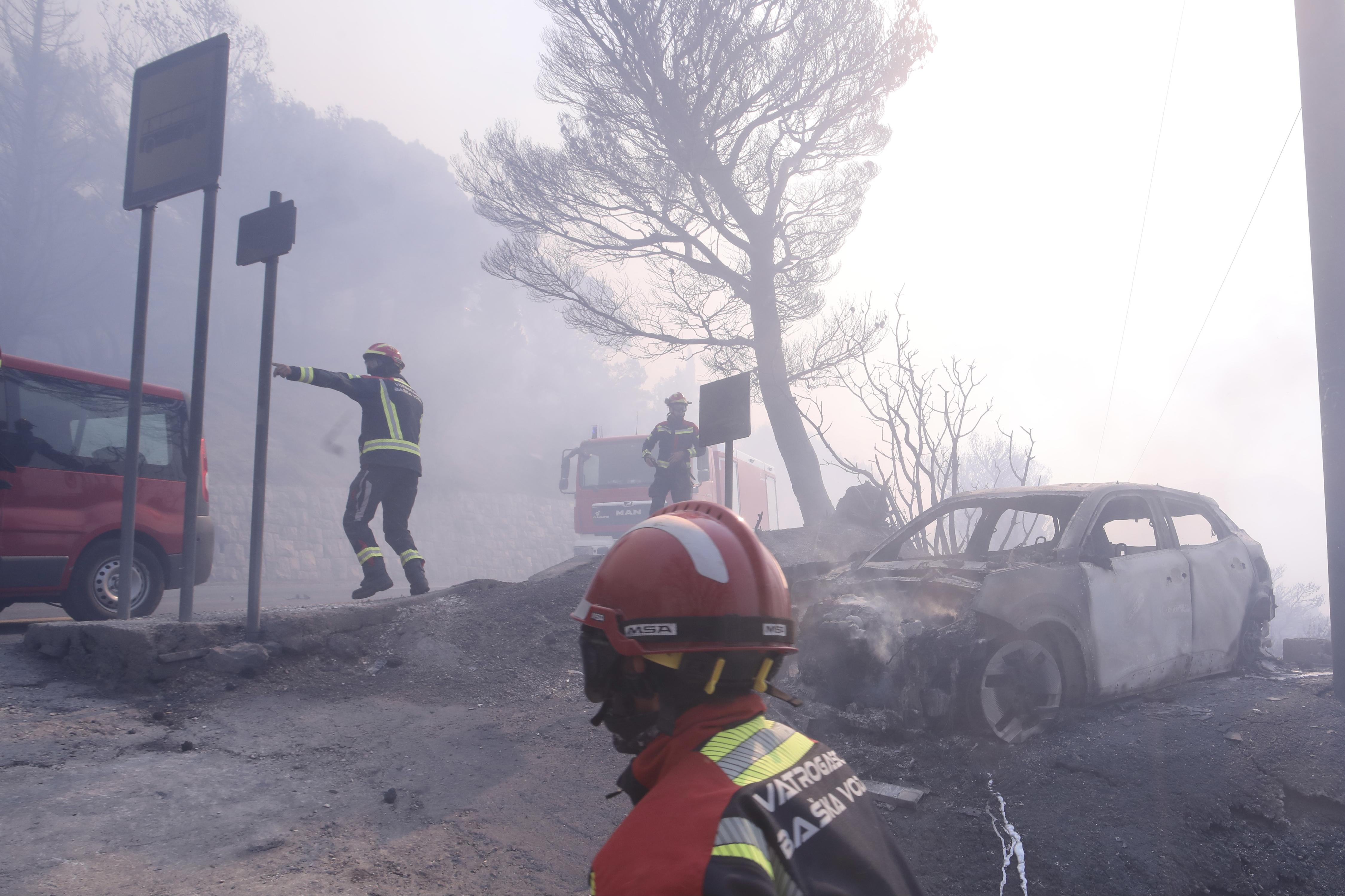 Požar pri hrvaškem mestu Pisak