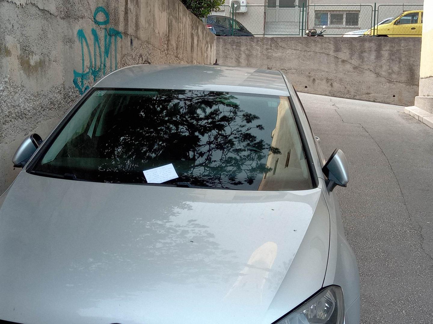 Sporočilu redarju v Splitu