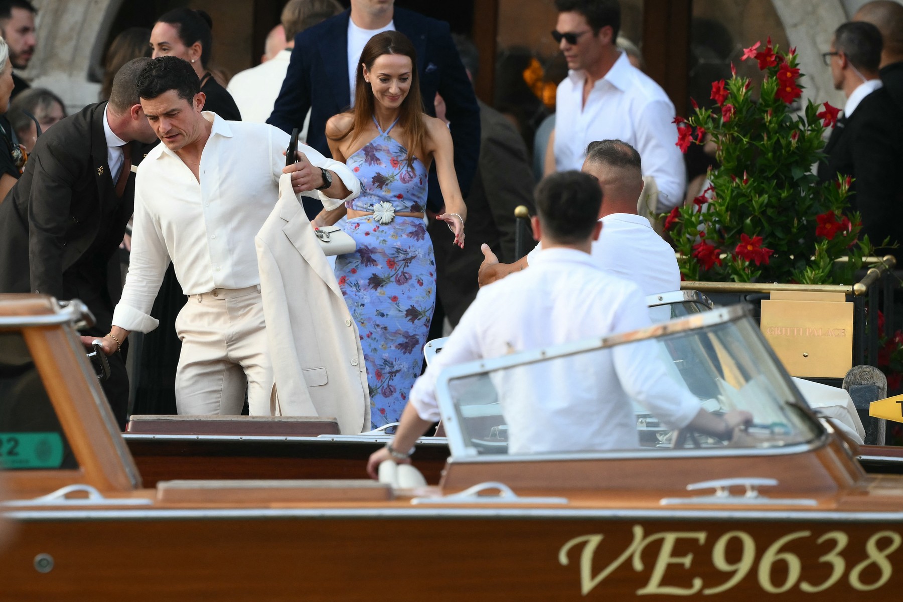 Orlando Bloom na poroki Jeffa Bezosa