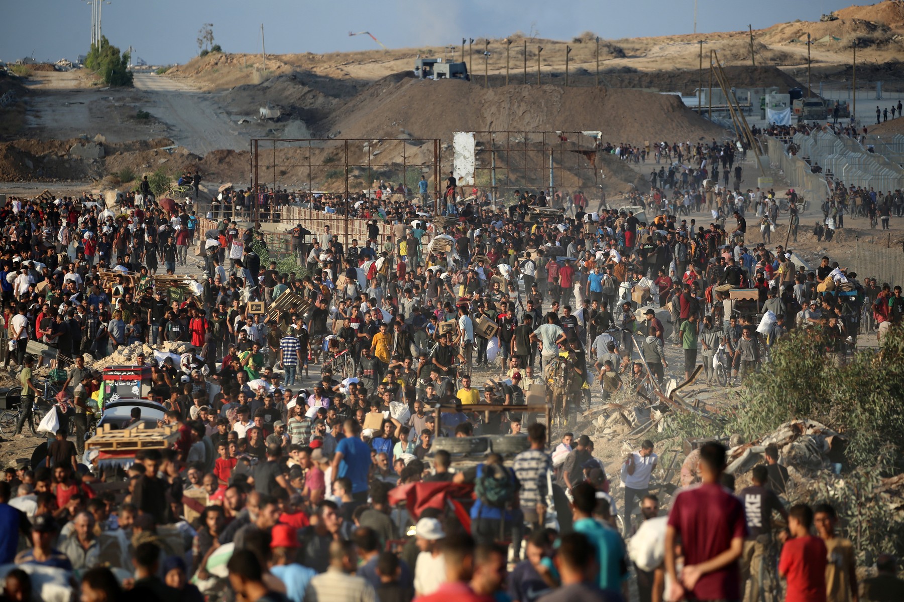 Čakanje na hrano v Gazi