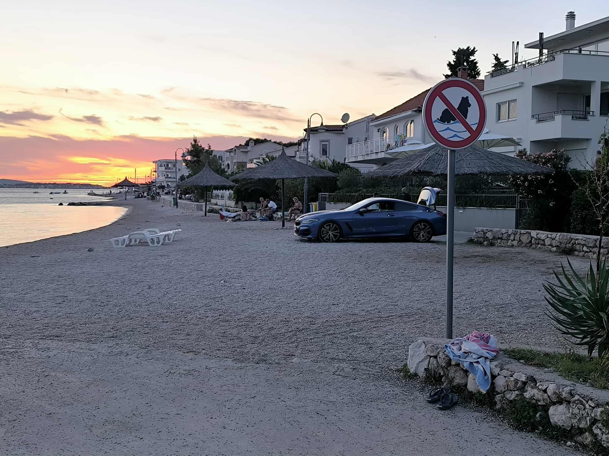 Voznik na plaži