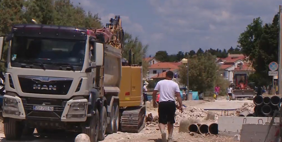 Gradbena dela na območju Zadra.