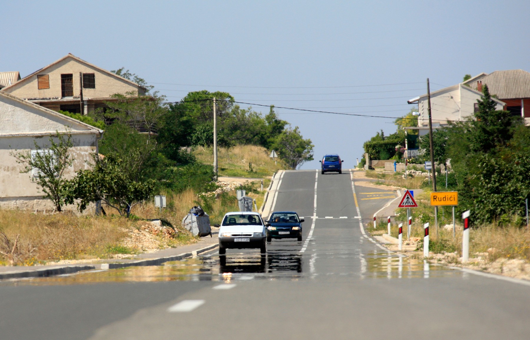 Pag cesta fatamorgana PROFIMEDIA