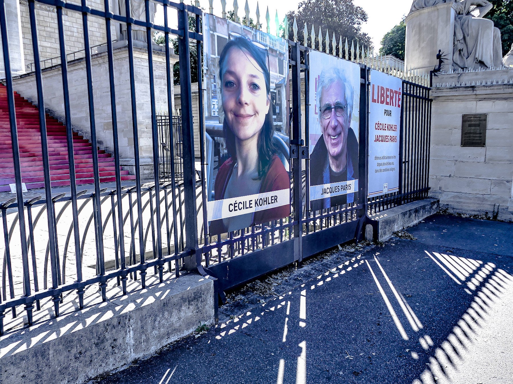 Francoza Cecile Kohler in Jacques Paris sta obtožena vohunjenja za izraelsko obveščevalno službo Mosad