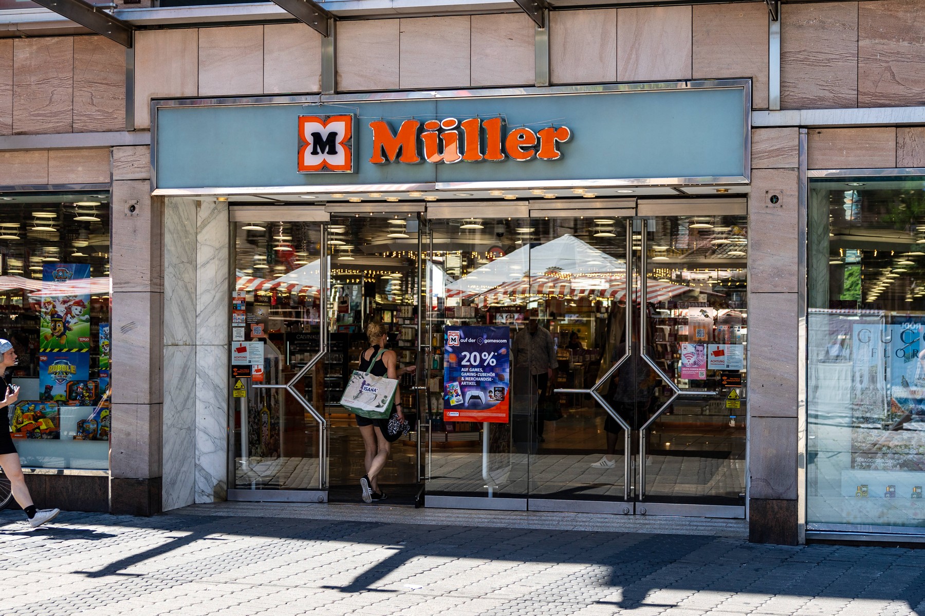 Mueller poslovalnica