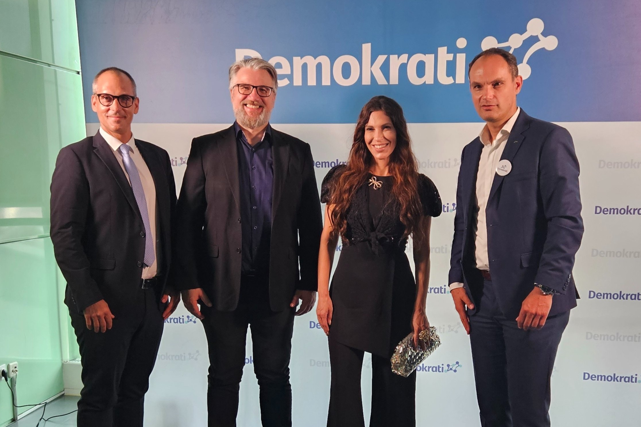 Pripojitev stranke Konkretno stranki Demokrati