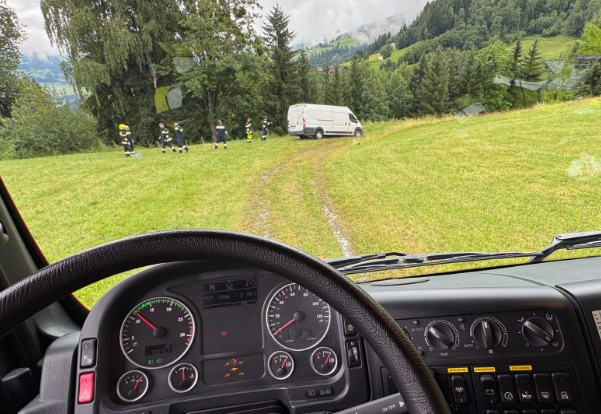 Avstrijski voznik obtičal na smučišču