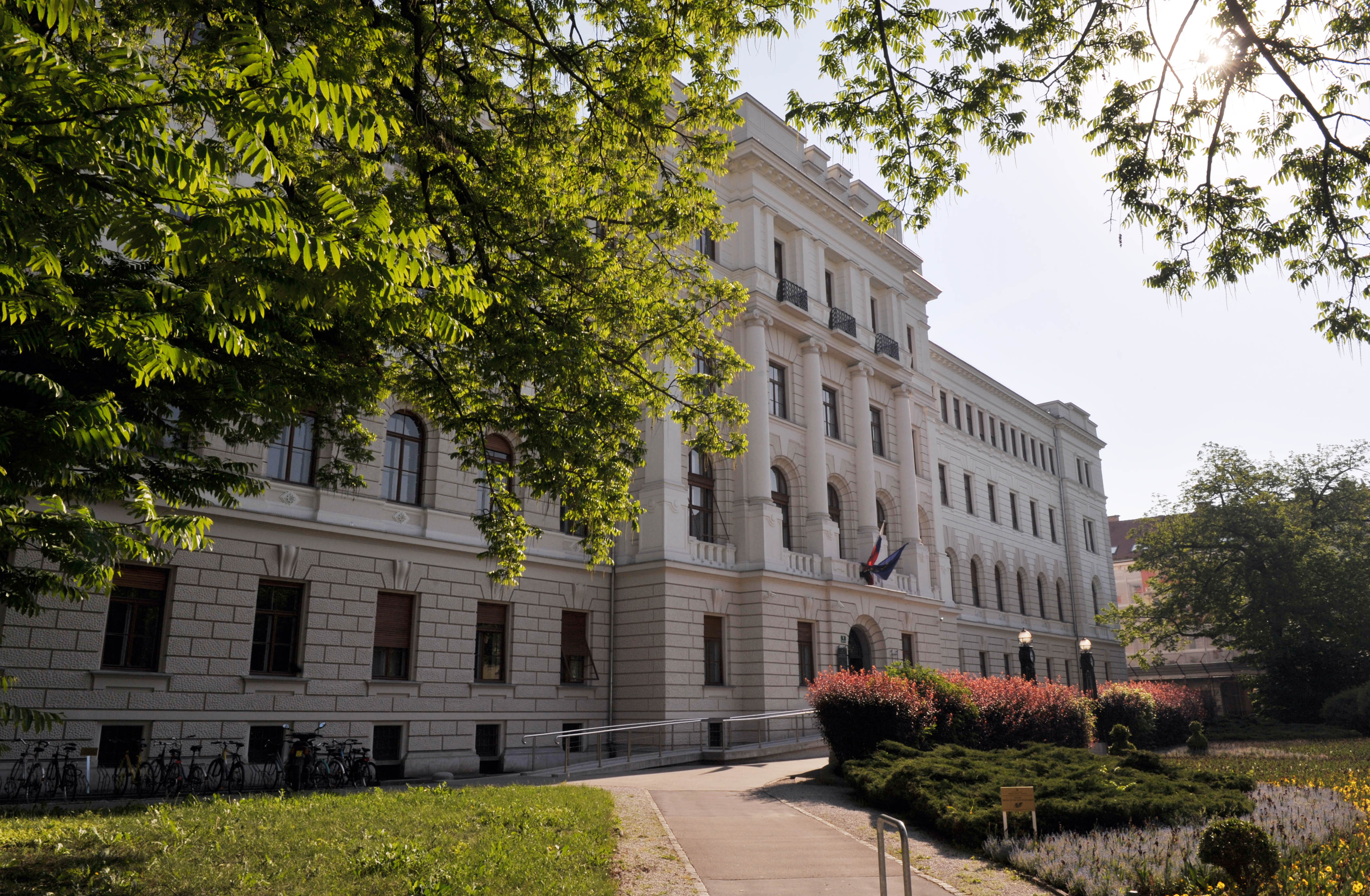 Ljubljansko okrožno sodišče