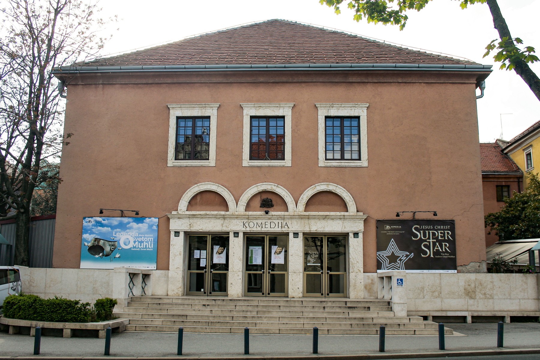 Gledališče Komedija