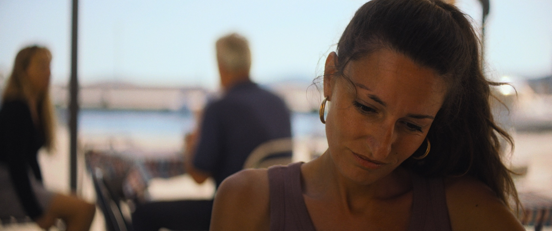 Prizor iz filma Pozno poleti