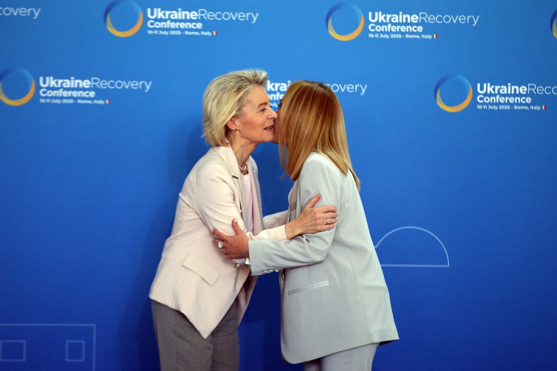 Von der Leyen in Meloni