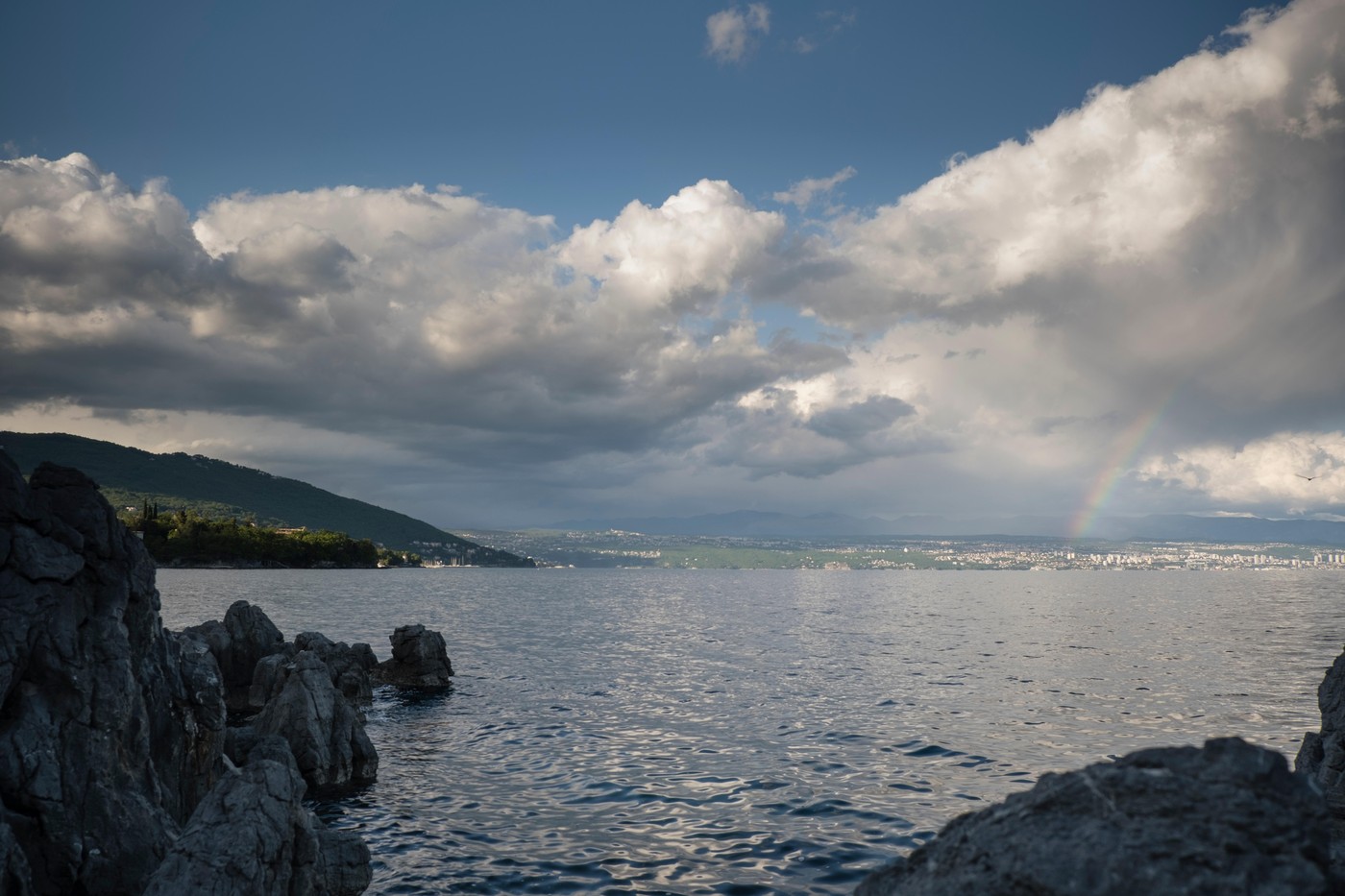 Slabo vreme v bližini Reke