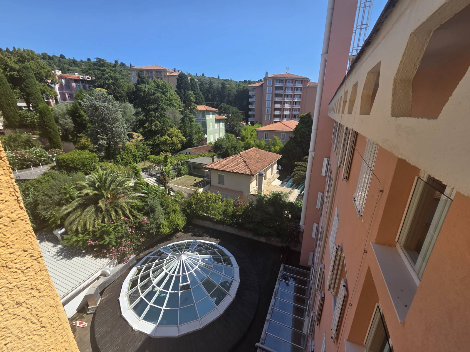 Vila v Portorožu, Dodik in Đurić