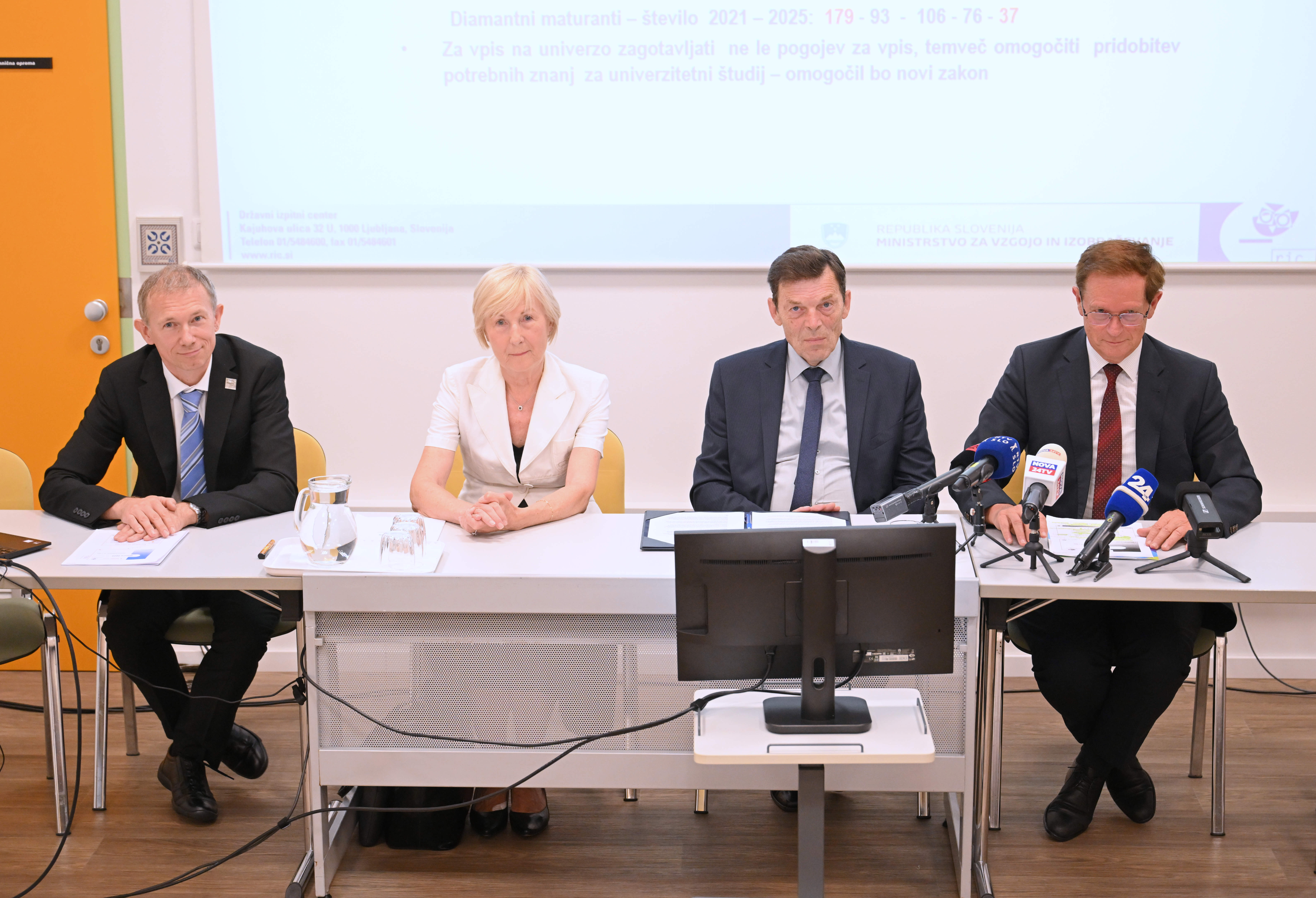 Novinarska konferenca o rezultatih splošne, poklicne in mednarodne mature v spomladanskem roku