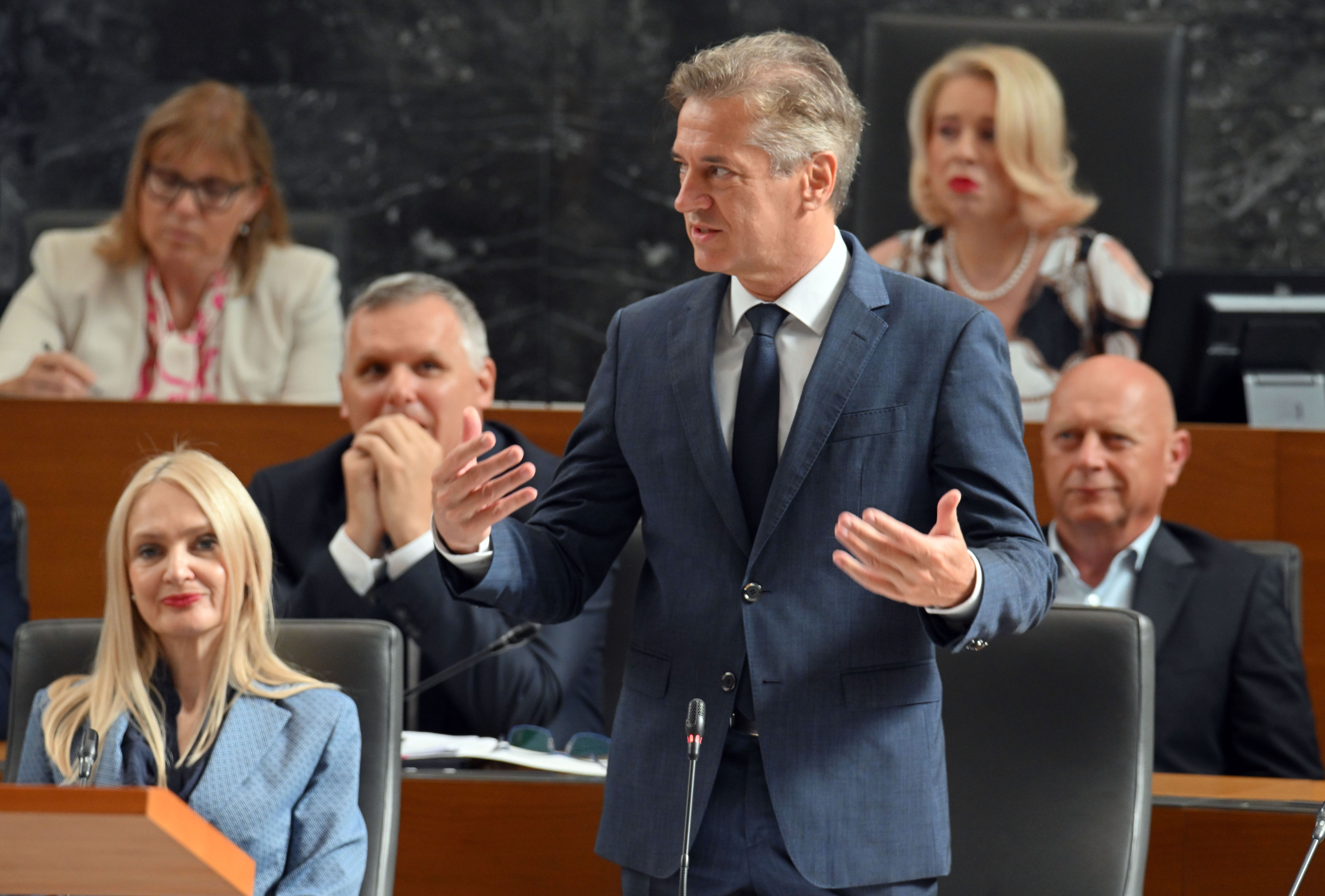 Robert Golob v državnem zboru