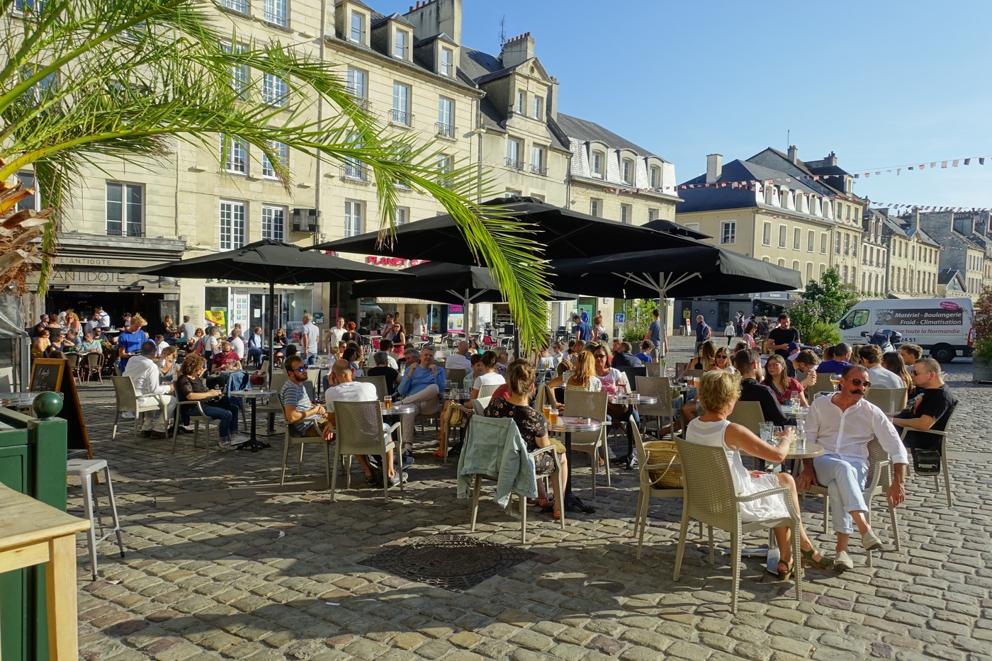 Kavarna v centru Caena