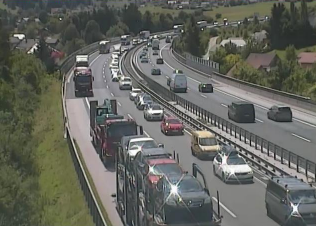 Gneča na primorski avtocesti