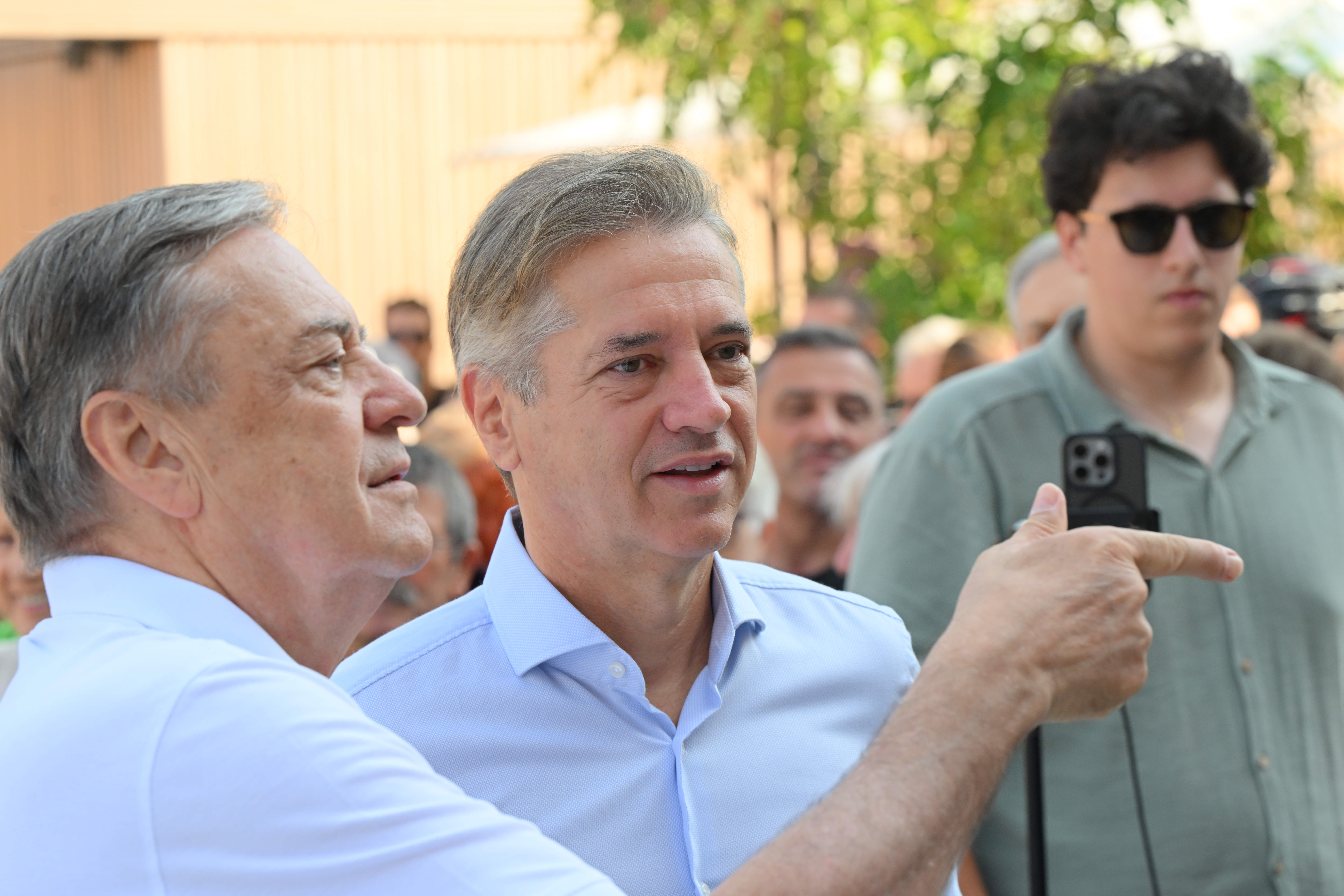 V novem ljubljanskem bazenu zaplavala tudi premier Golob in župan Janković