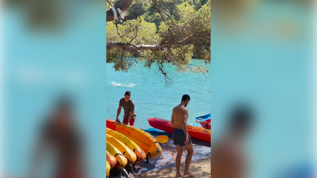 Novak Đoković hodi bos po Mljetu