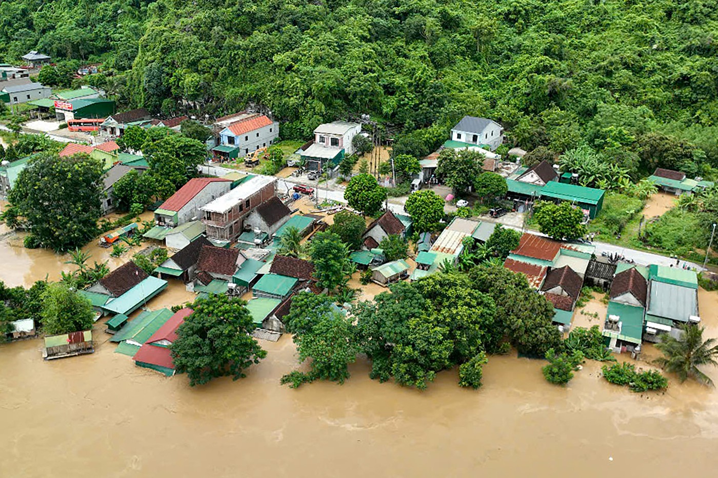 Tropska nevihta v Vietnamu.