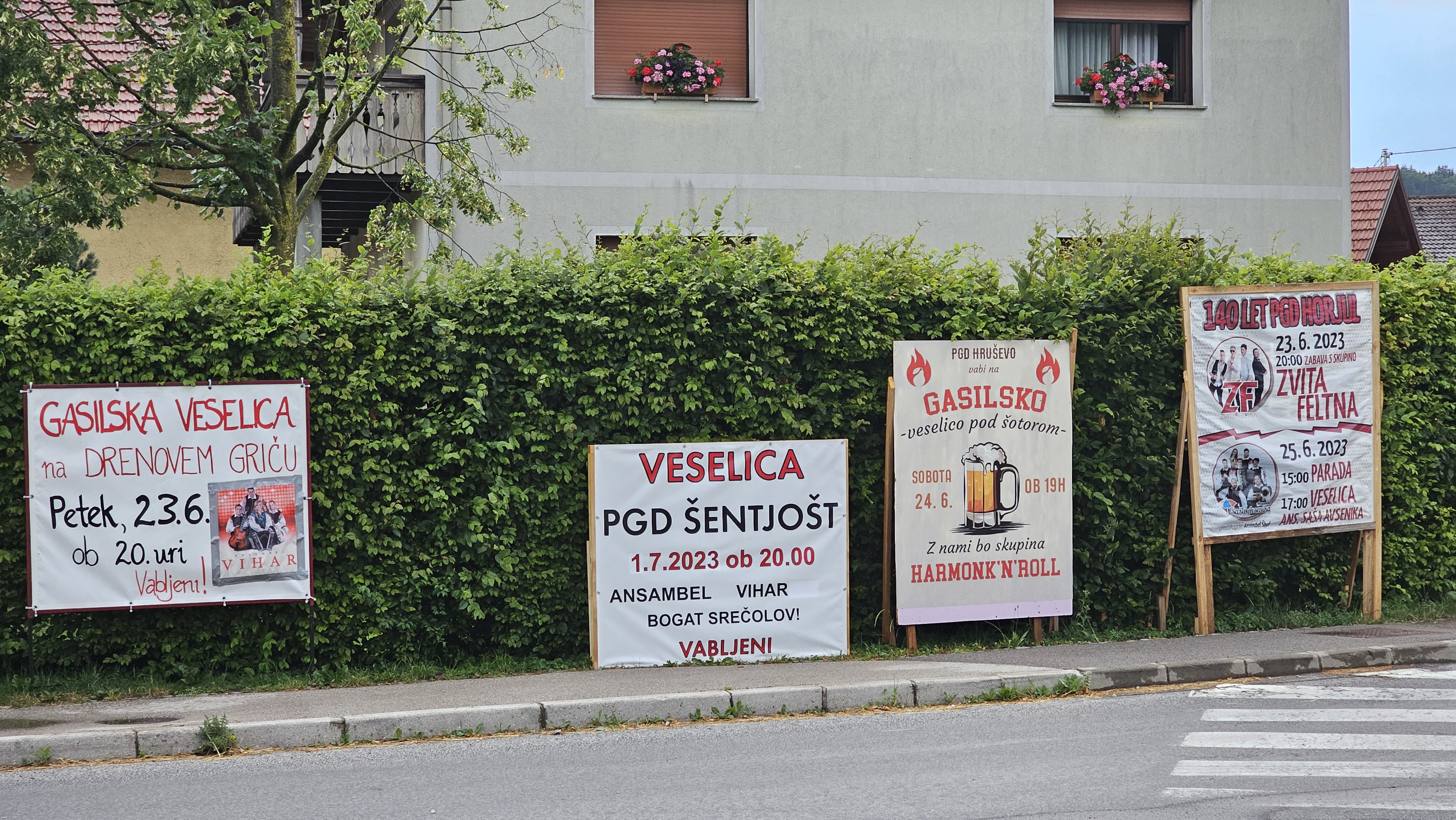 Horjul.Gasilska veselica v Horjulu s skupino Zvita Feltna, ki jo je organiziralo PGD Horjul.Foto: STA