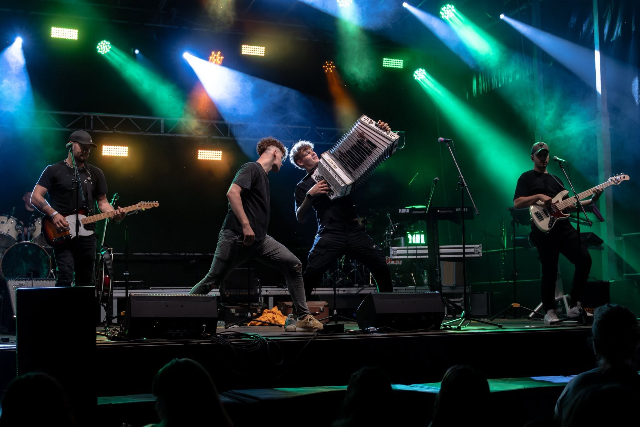 Bend Firbci nastopa na veselici