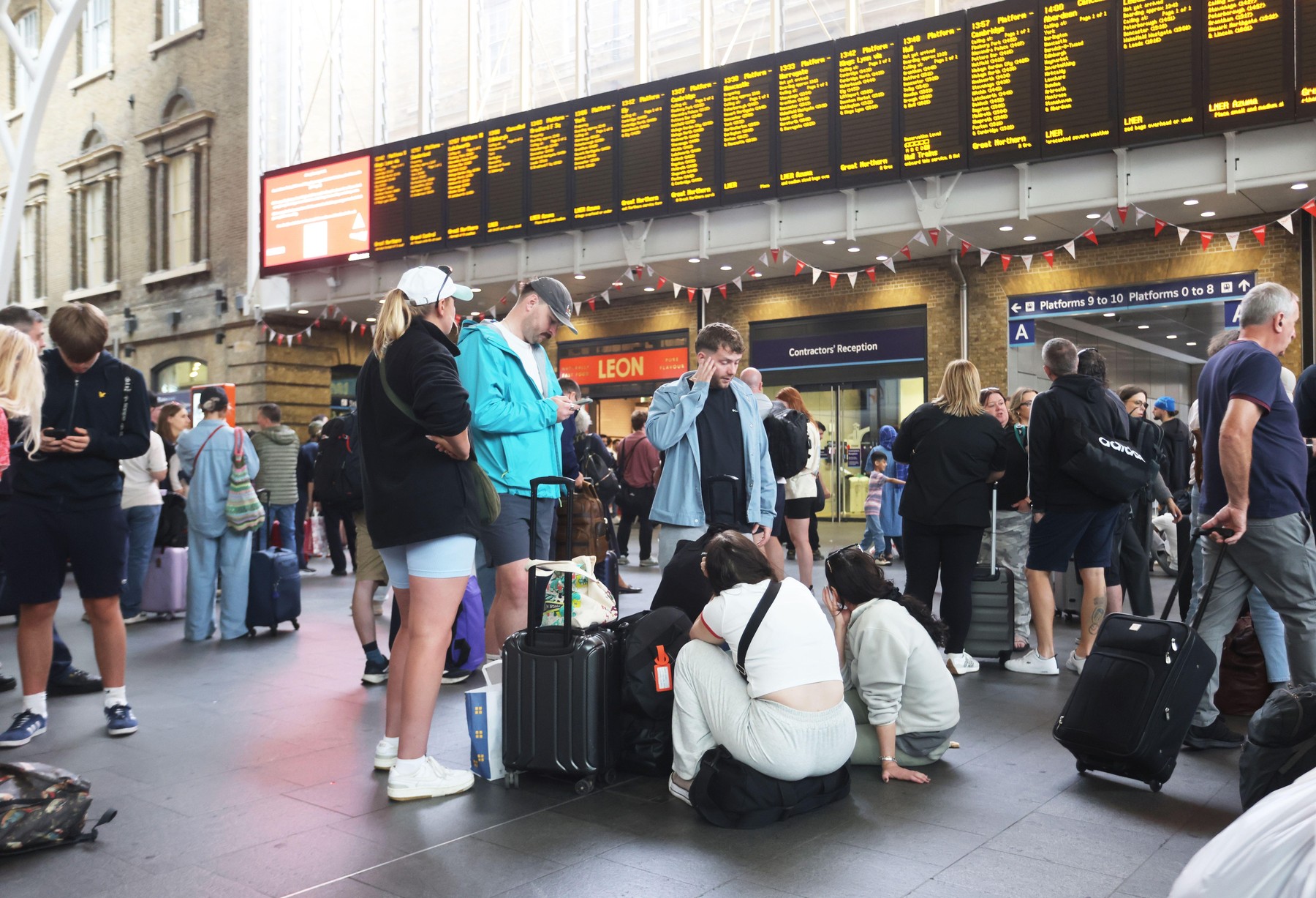 neurje Floris Velika Britanija, železnška postaja