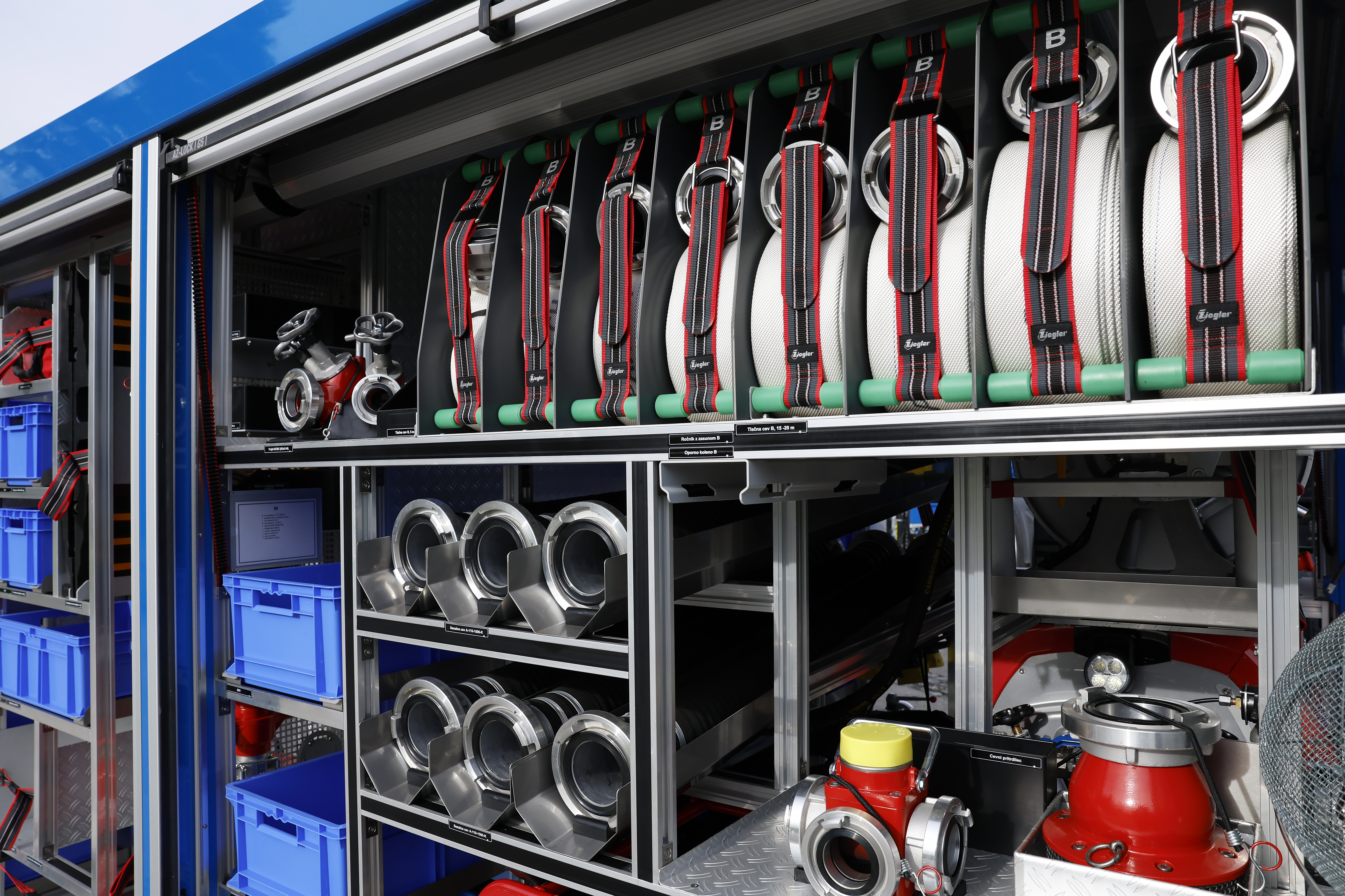 Specialna tovorna vozila za poplave