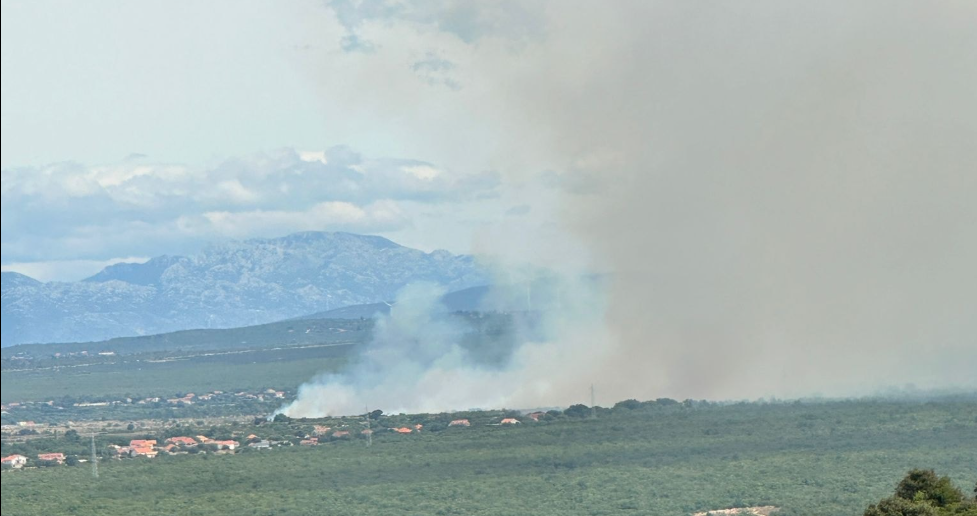 Požar v okolici Zadra