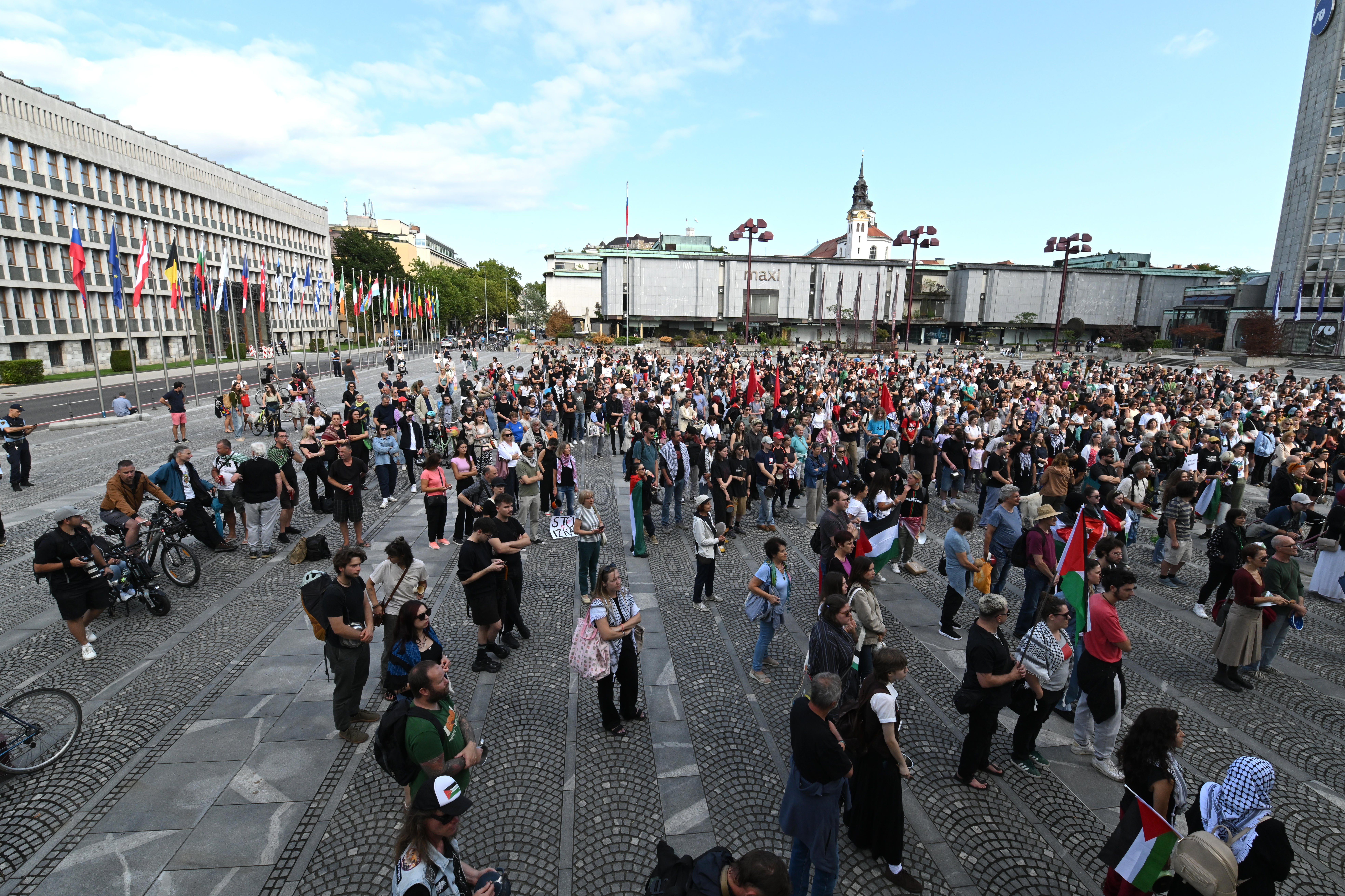 Protest Gaza strada Kaj dela vlada