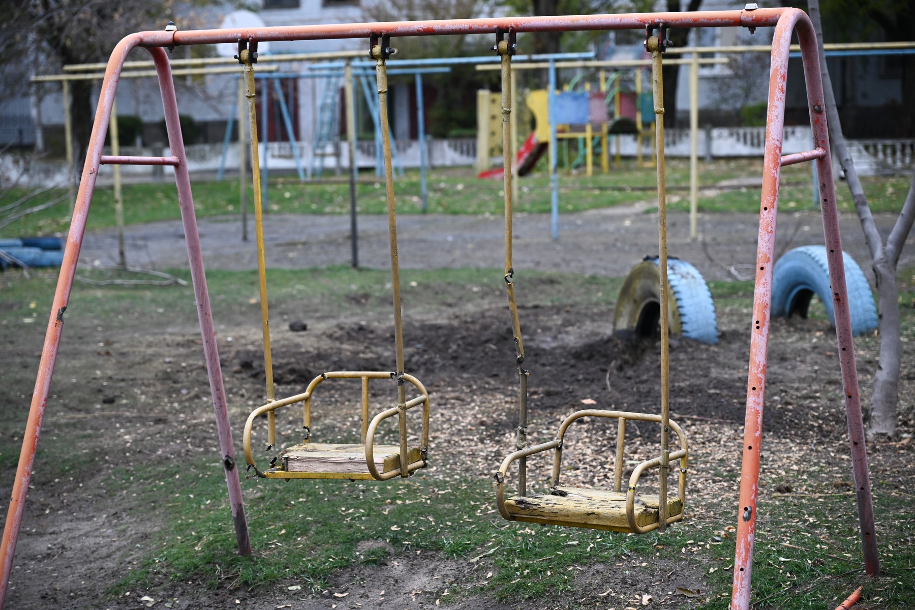 Uničeno igrišče v Ukrajini