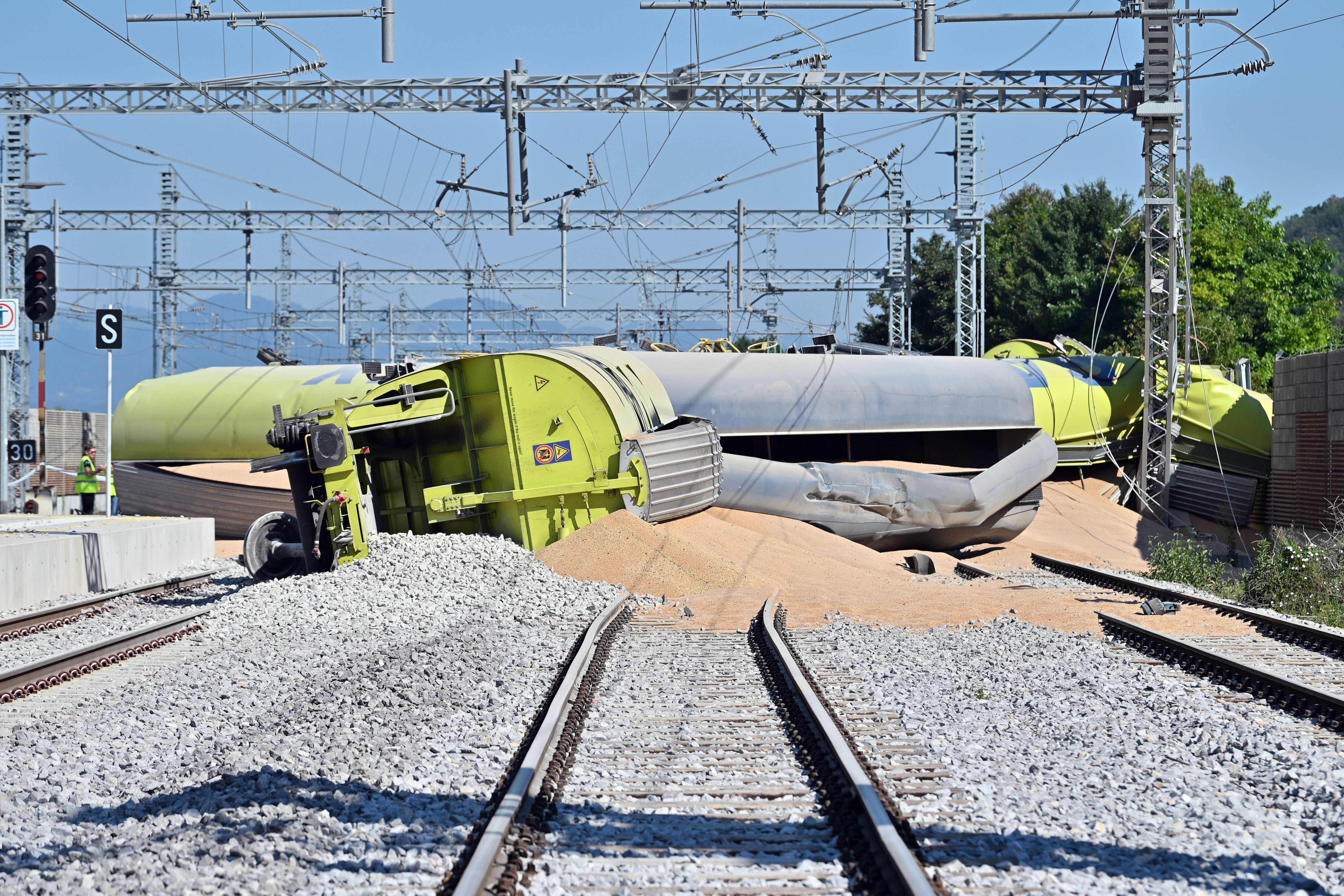 Iztirjenje vlaka v Borovnici