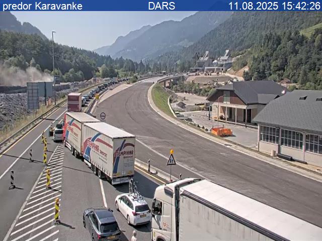 Zaprt predor karavanke