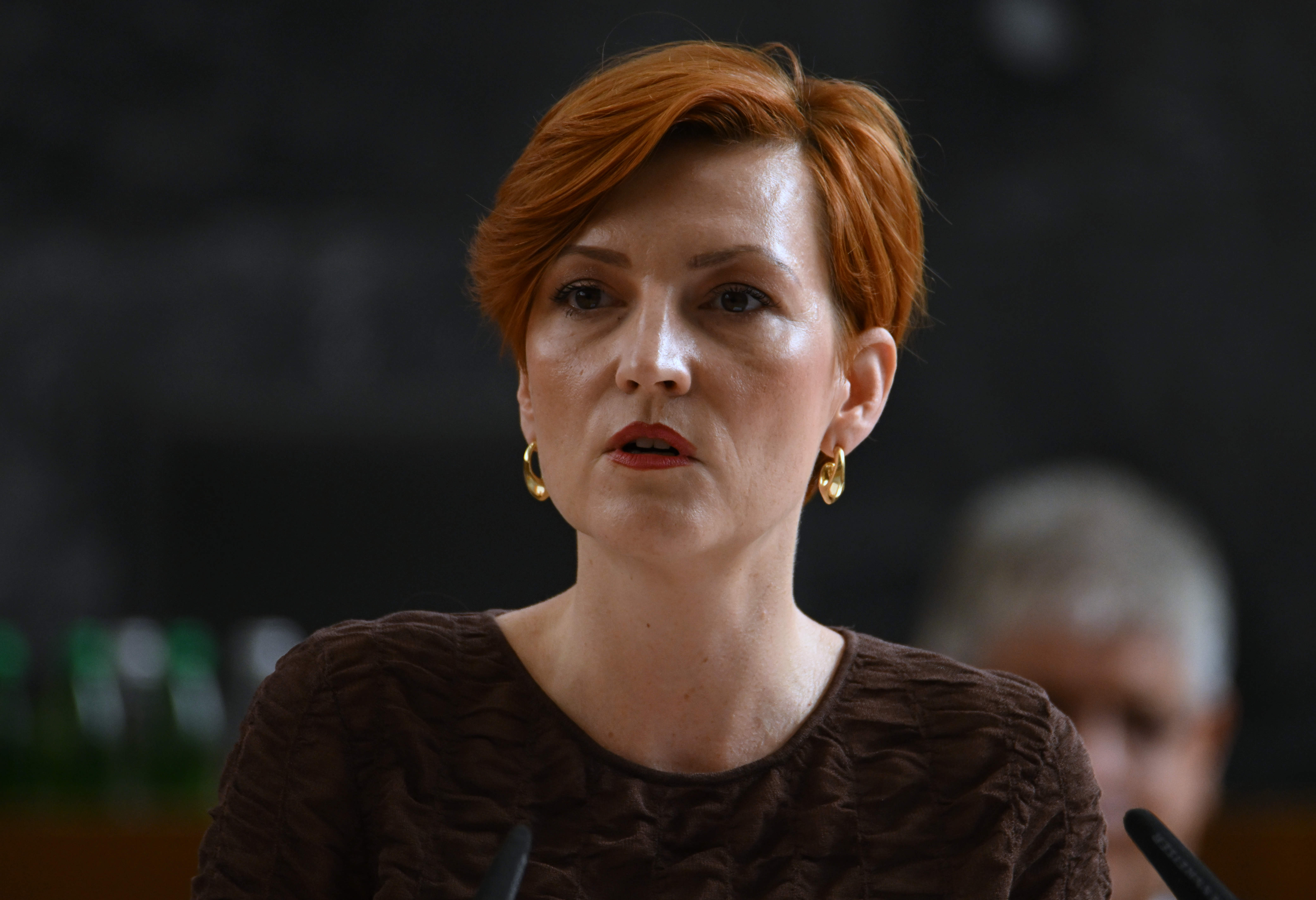 Ministrica za kulturo Asta Vrečko