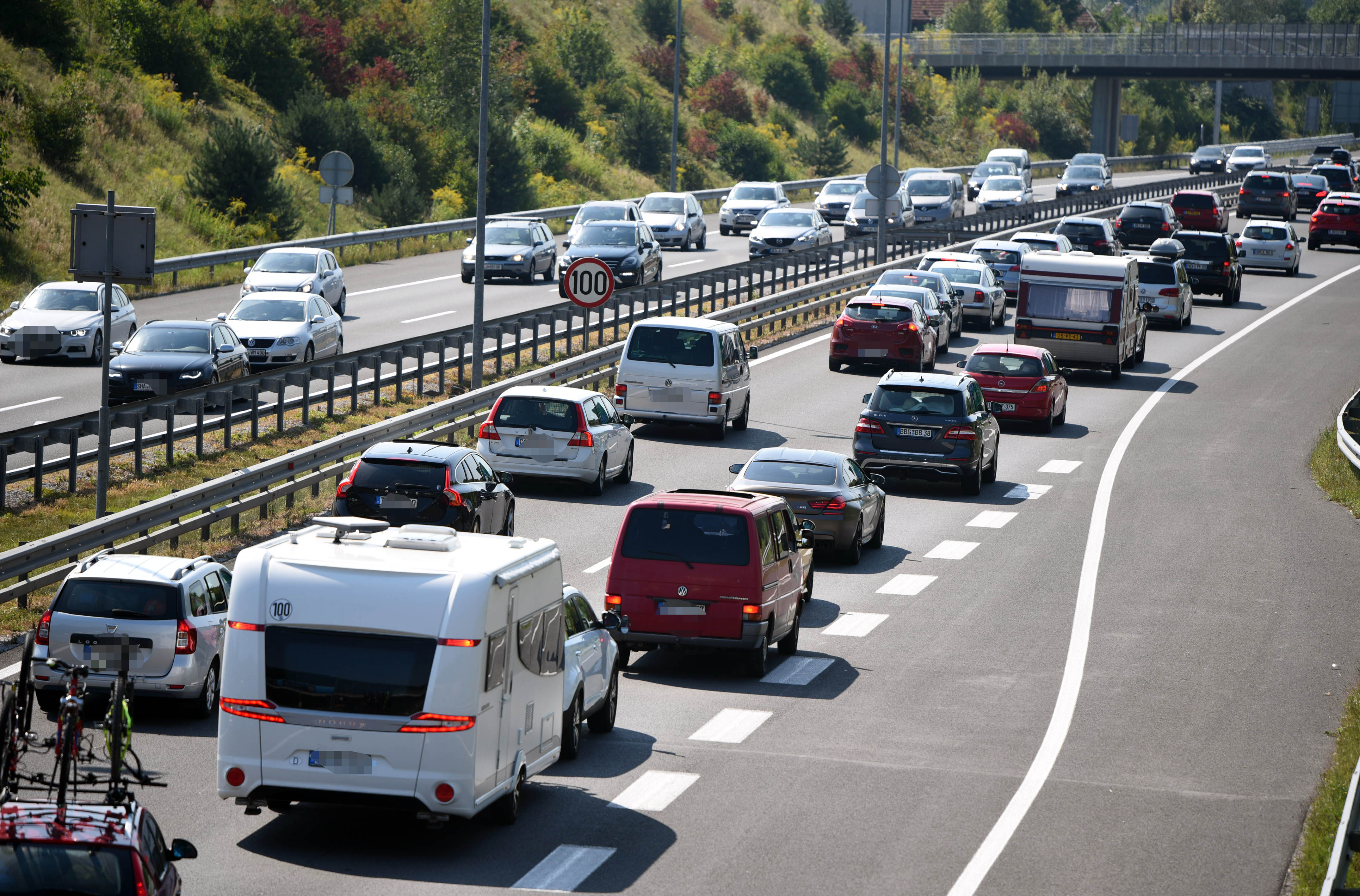 Prometni zastoji na zahodni obvoznici Ljubljane