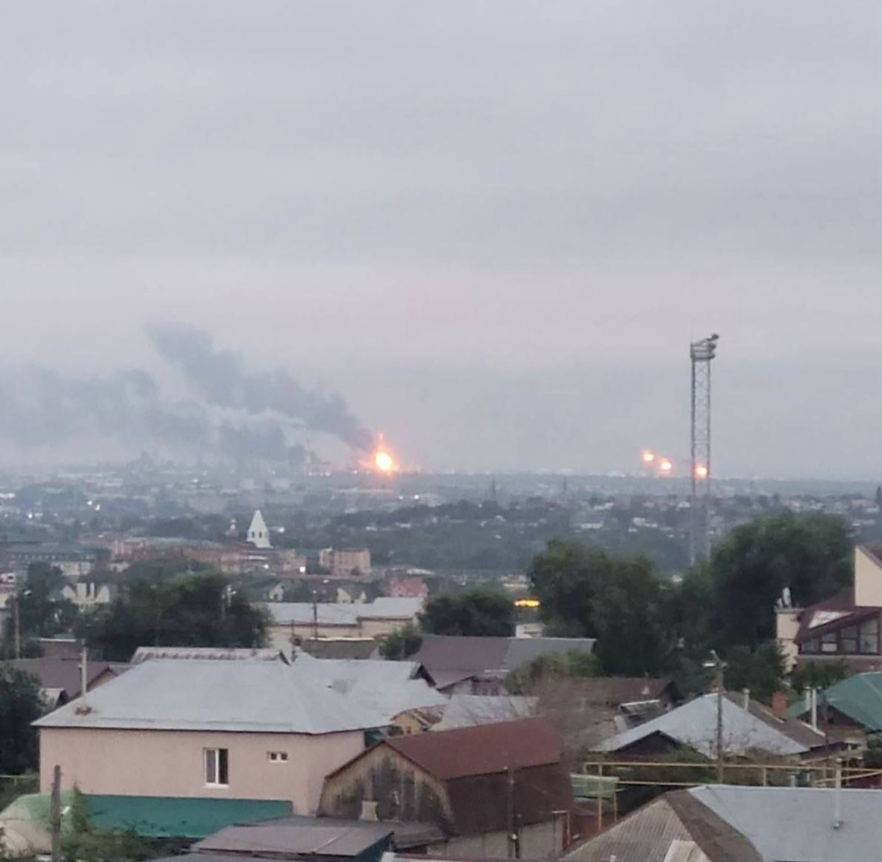 Napad na rusko rafinerijo Sizran