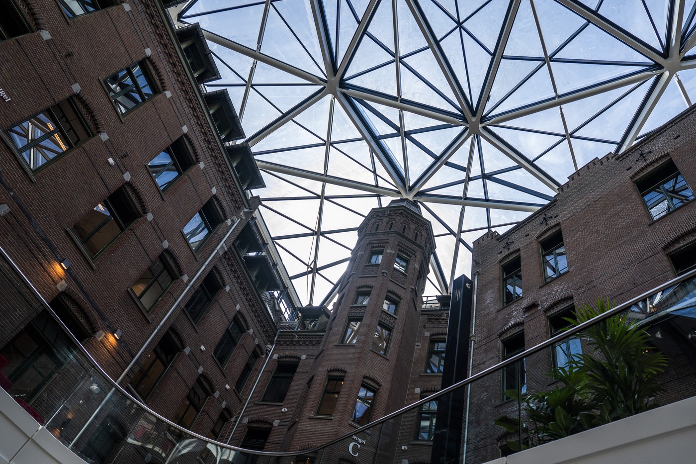 Notranjost knjižnice Univerze v Amsterdamu