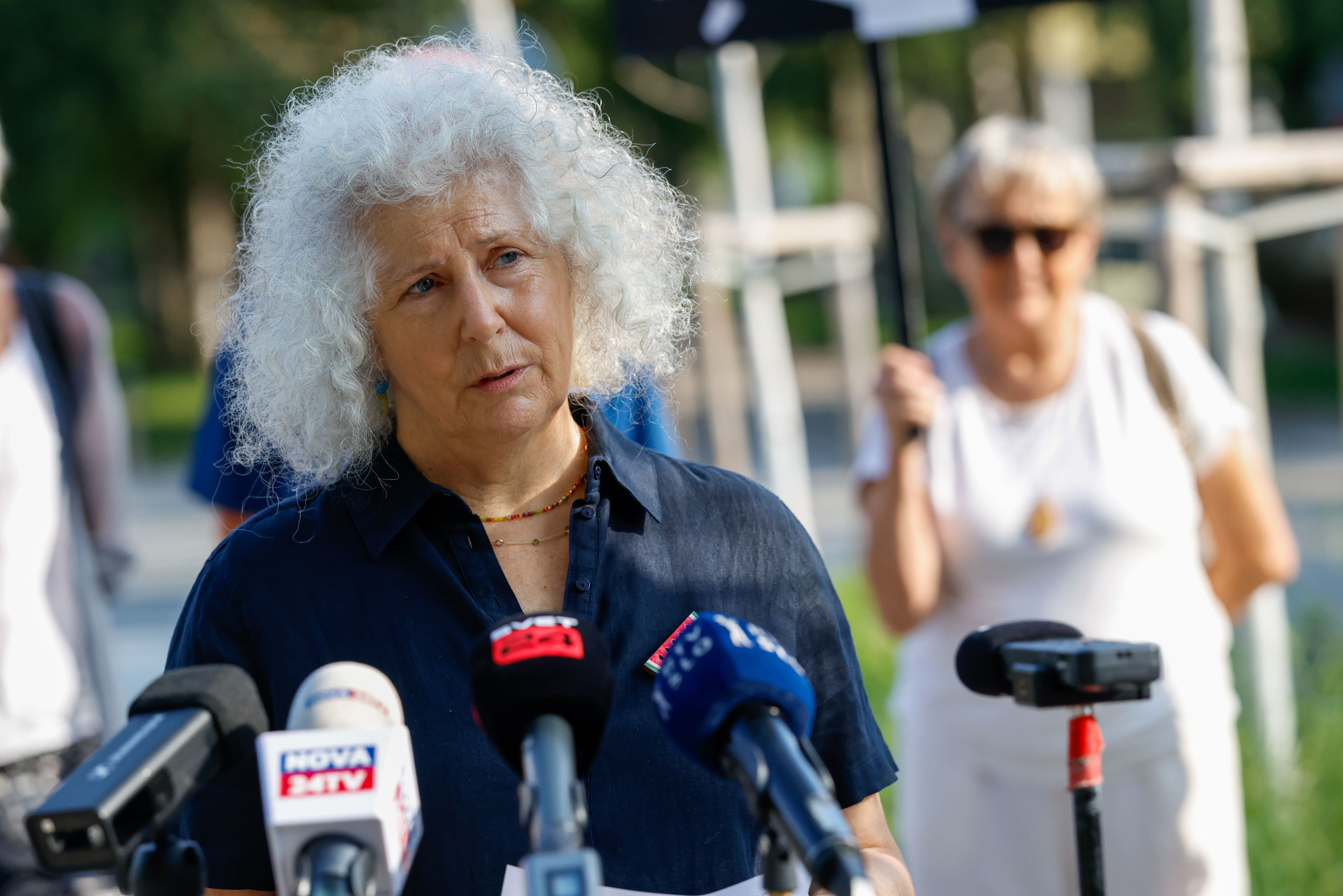 Krajinska arhitekta z Inštituta za politike prostora Maja Simoneti