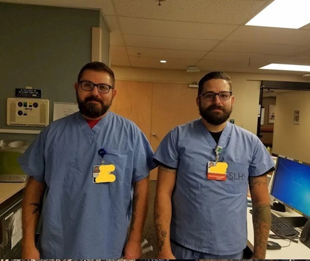 Na delu našel dvojnika