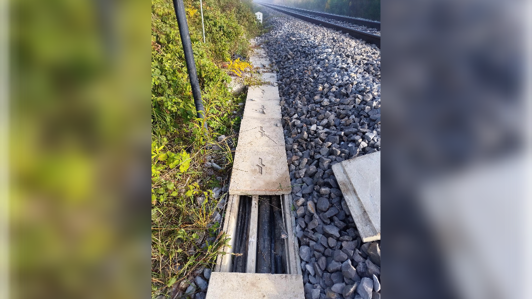 Poškodovani progovni kabel v Kočevju