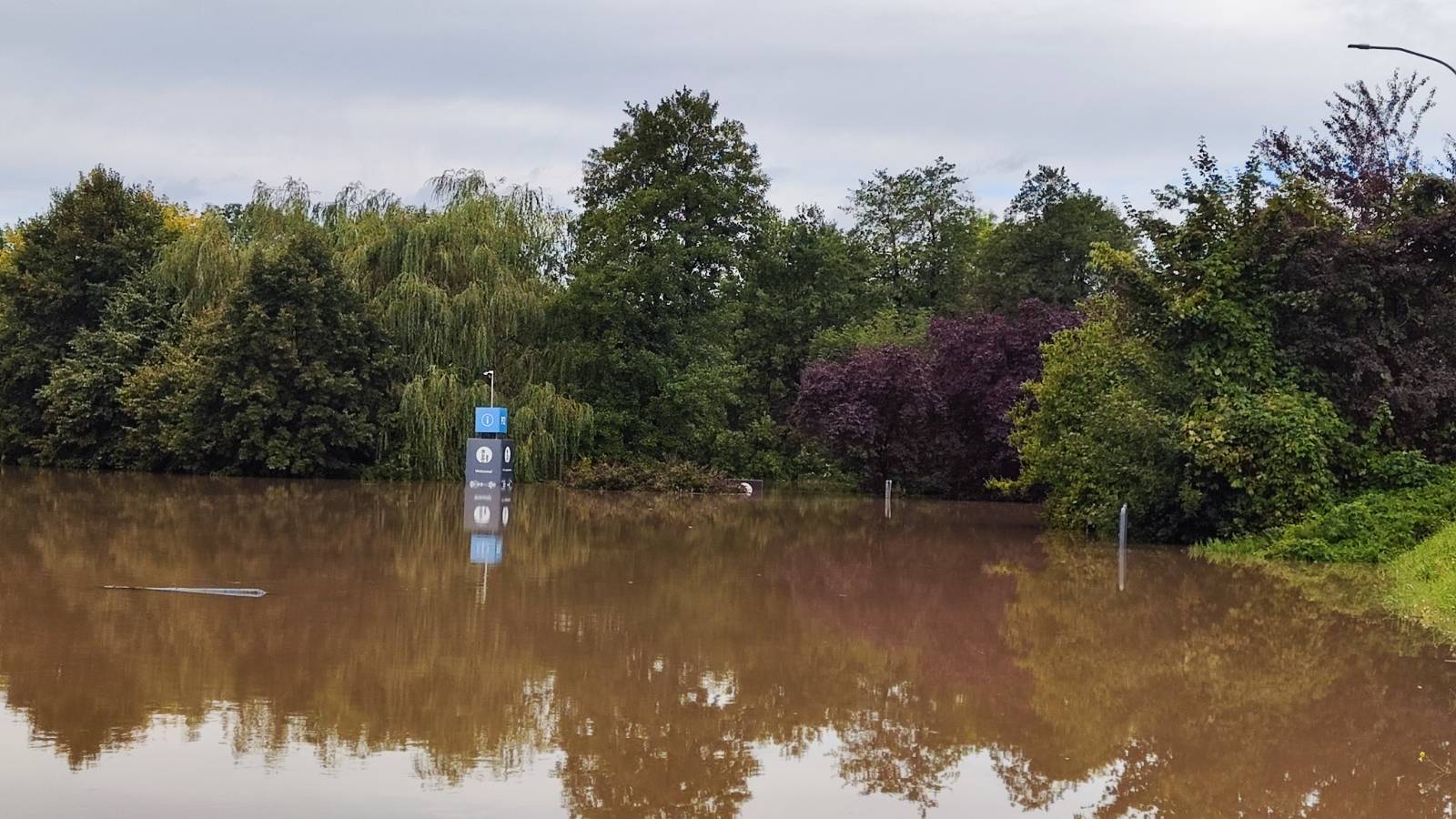poplave pri Postojnski jami