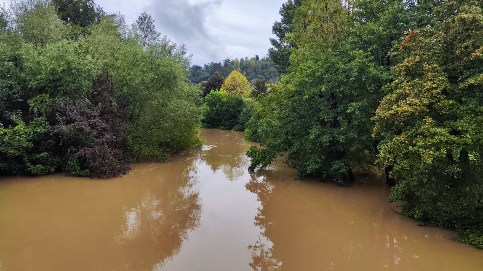 poplave pri Postojnski jami