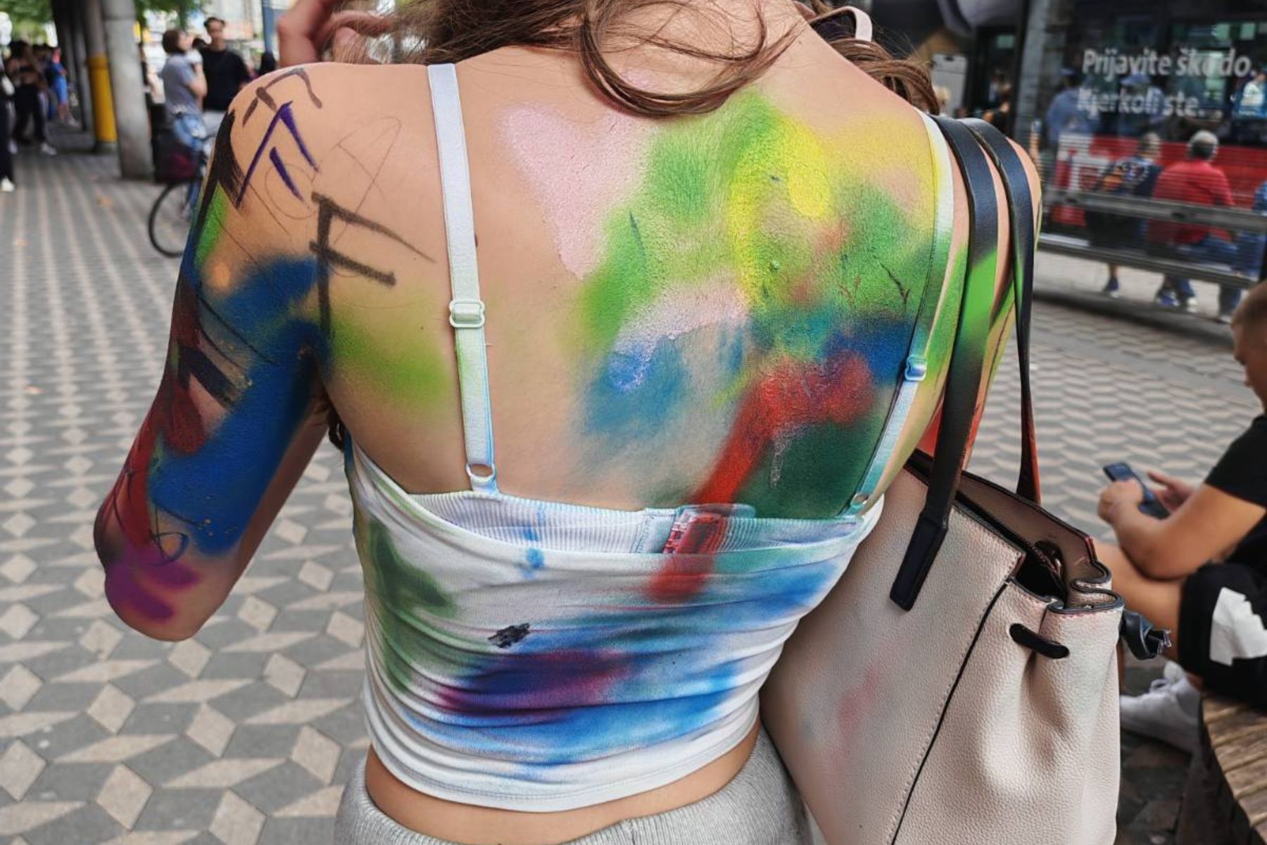 Na Bavarskem dvoru se zbirajo dijaki prvega letnika