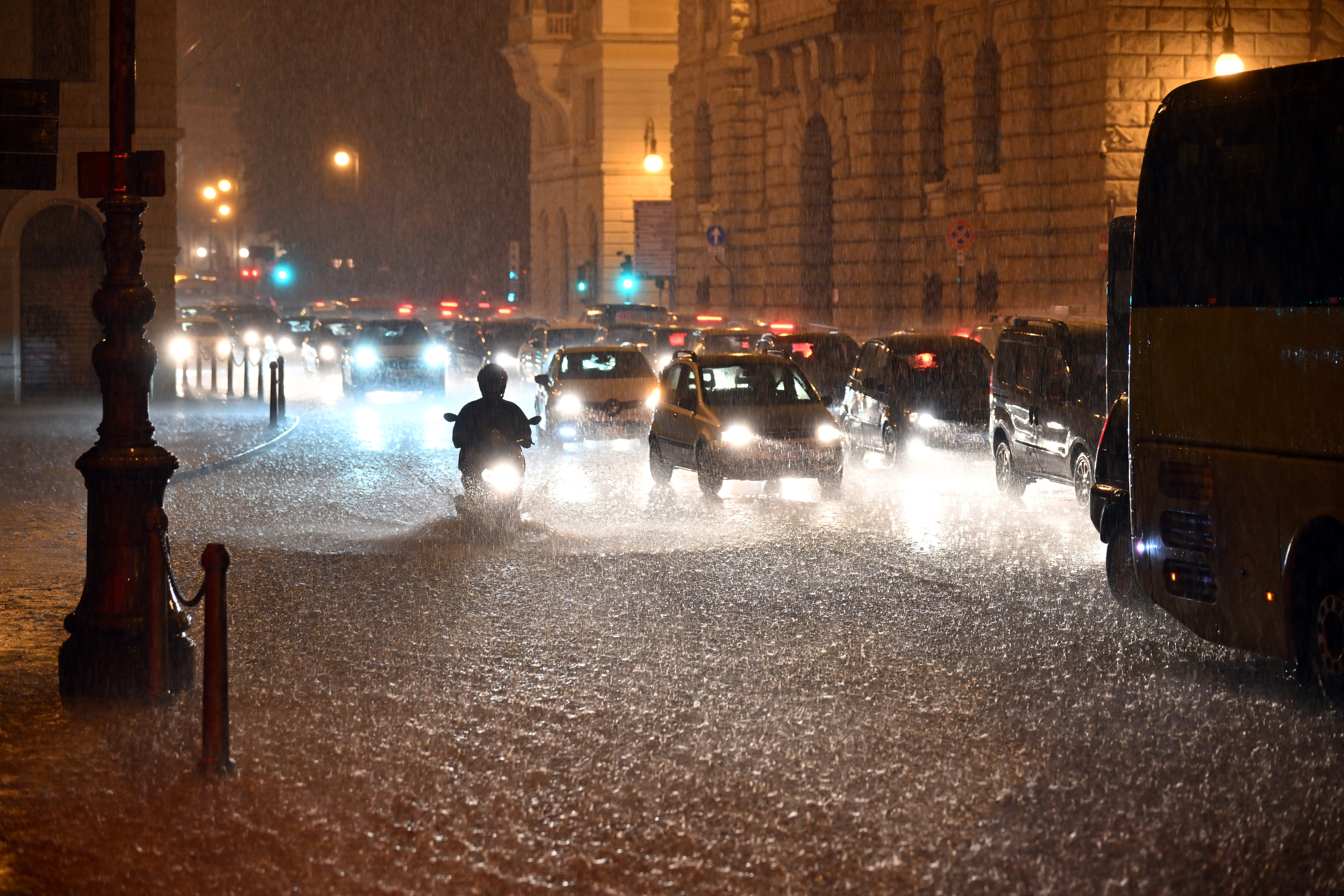 Poplavljene ulice v Trstu