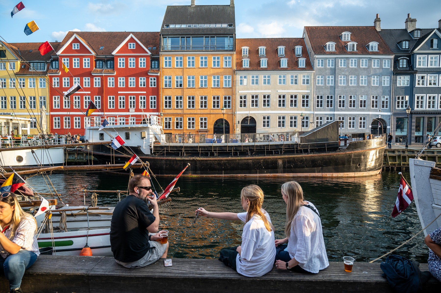 Colorfull facade and old ships along the Nyhavn Canal in Copenhagen Denmark,Image: 954746763, License: Rights-managed, Restrictions: , Model Release: no