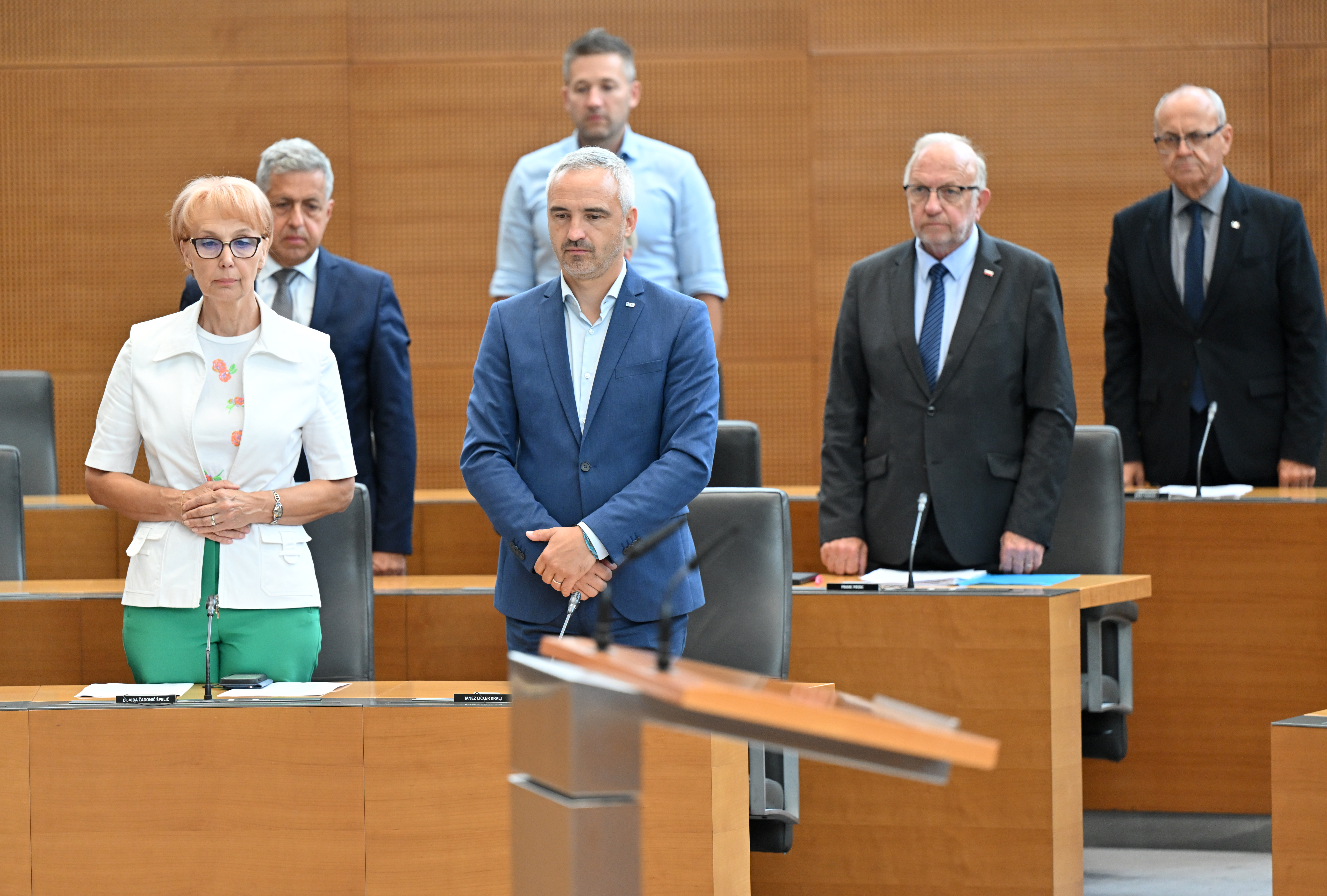 Na odboru DZ za zdravstvo so danes razpravljali o vprašanju, kaj bo z vzorci matičnih celic okoli 4000 otrok iz propadle Biobanke.