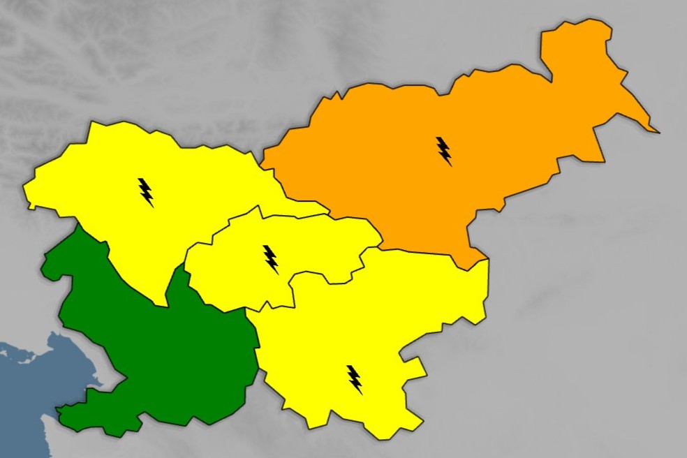 Oranžno opozorilo pred nevihtami